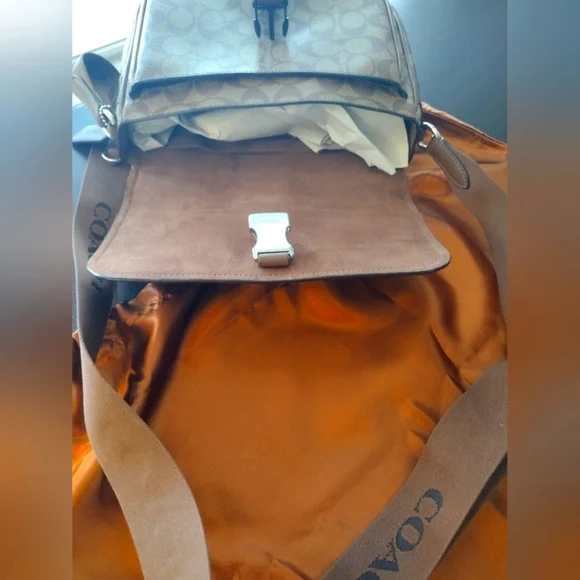 COACH Signature Pace Bag CR131 Khaki NOT FOR SALE - Picture 15 of 17